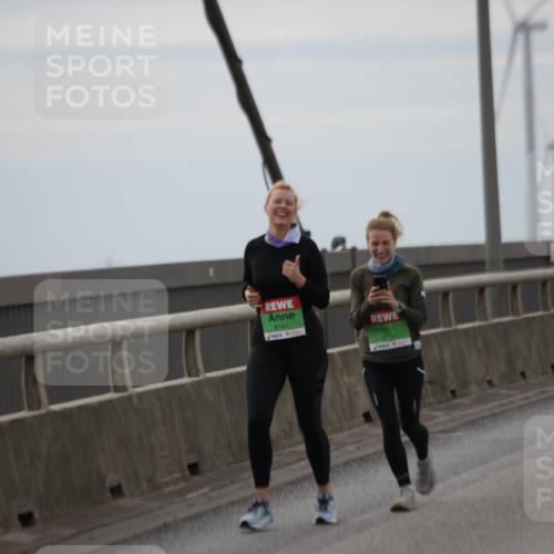 03.10.2025 - Köhlbrandbrückenlauf Jannik Wohlers http://msf.ph/oto/9137764 03.10.2025 16:07:59 Position 1 8147, 9714 meine-sportfotos.de