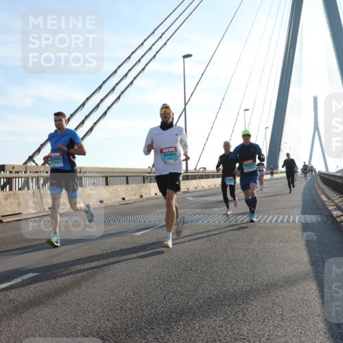 03.10.2025 - Köhlbrandbrückenlauf Yannick Fuchs http://msf.ph/oto/9137811 03.10.2025 08:21:49 Position 2 1, 4 meine-sportfotos.de