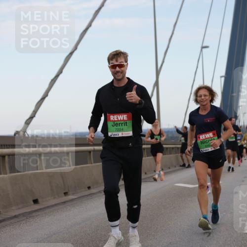 03.10.2025 - Köhlbrandbrückenlauf Jannik Wohlers http://msf.ph/oto/9137900 03.10.2025 15:25:19 Position 1 7224, 899 meine-sportfotos.de