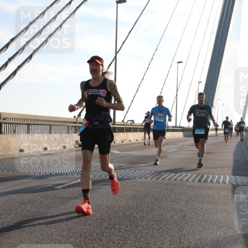 03.10.2025 - Köhlbrandbrückenlauf Yannick Fuchs http://msf.ph/oto/9137932 03.10.2025 08:21:58 Position 2  meine-sportfotos.de