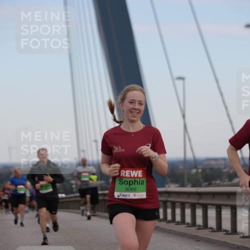 03.10.2025 - Köhlbrandbrückenlauf Jannik Wohlers http://msf.ph/oto/9138123 03.10.2025 15:28:13 Position 1 9068, 9067 meine-sportfotos.de