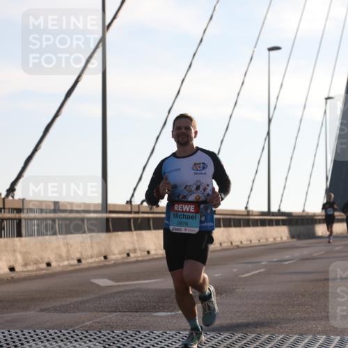 03.10.2025 - Köhlbrandbrückenlauf Yannick Fuchs http://msf.ph/oto/9138149 03.10.2025 08:22:15 Position 2  meine-sportfotos.de