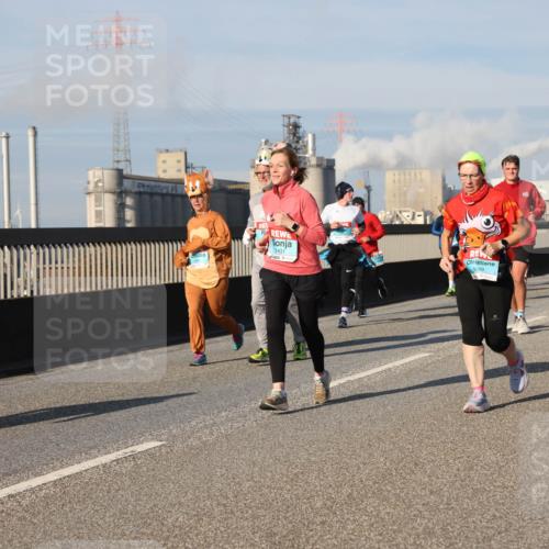 03.10.2025 - Köhlbrandbrückenlauf Lena Gebhardt http://msf.ph/oto/9138506 03.10.2025 09:56:13 Position 2 1431, 3699 meine-sportfotos.de