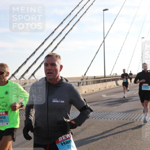 03.10.2025 - Köhlbrandbrückenlauf Yannick Fuchs http://msf.ph/oto/9138626 03.10.2025 08:22:58 Position 2 1079, 3354 meine-sportfotos.de