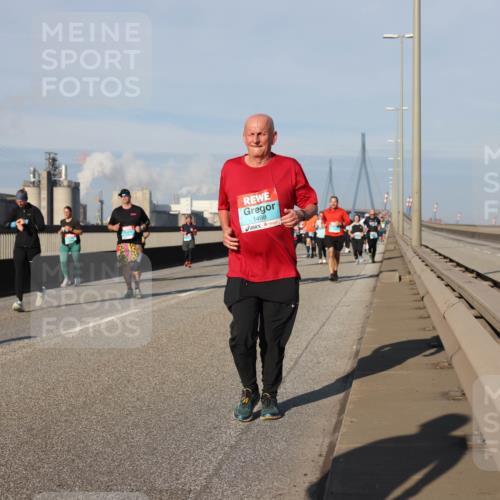 03.10.2025 - Köhlbrandbrückenlauf Lena Gebhardt http://msf.ph/oto/9138695 03.10.2025 09:56:23 Position 2 1498 meine-sportfotos.de