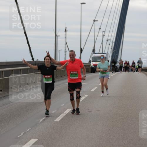03.10.2025 - Köhlbrandbrückenlauf Jannik Wohlers http://msf.ph/oto/9138736 03.10.2025 16:09:01 Position 1  meine-sportfotos.de