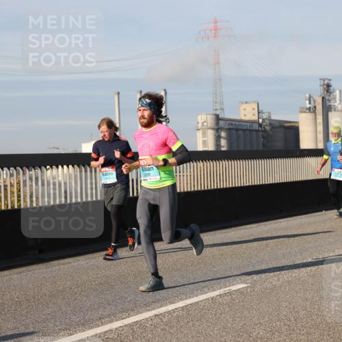 03.10.2025 - Köhlbrandbrückenlauf Lena Gebhardt http://msf.ph/oto/9138805 03.10.2025 09:56:31 Position 2 2209, 2079 meine-sportfotos.de