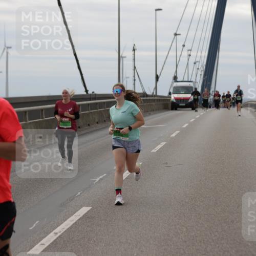 03.10.2025 - Köhlbrandbrückenlauf Jannik Wohlers http://msf.ph/oto/9138828 03.10.2025 16:09:04 Position 1 8284 meine-sportfotos.de