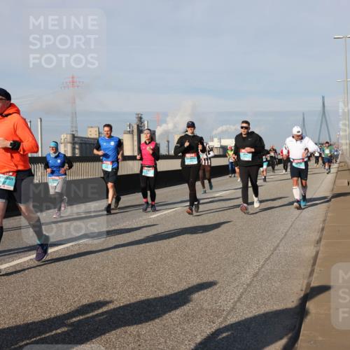 03.10.2025 - Köhlbrandbrückenlauf Lena Gebhardt http://msf.ph/oto/9138859 03.10.2025 09:56:34 Position 2 2007 meine-sportfotos.de