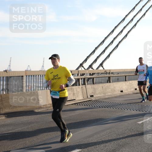 03.10.2025 - Köhlbrandbrückenlauf Yannick Fuchs http://msf.ph/oto/9138895 03.10.2025 08:23:16 Position 2 3332, 1087 meine-sportfotos.de