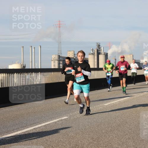03.10.2025 - Köhlbrandbrückenlauf Lena Gebhardt http://msf.ph/oto/9138943 03.10.2025 09:56:39 Position 2 3381 meine-sportfotos.de