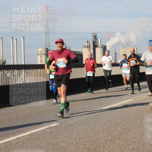 03.10.2025 - Köhlbrandbrückenlauf Lena Gebhardt http://msf.ph/oto/9138983 03.10.2025 09:56:41 Position 2 2832, 2044 meine-sportfotos.de