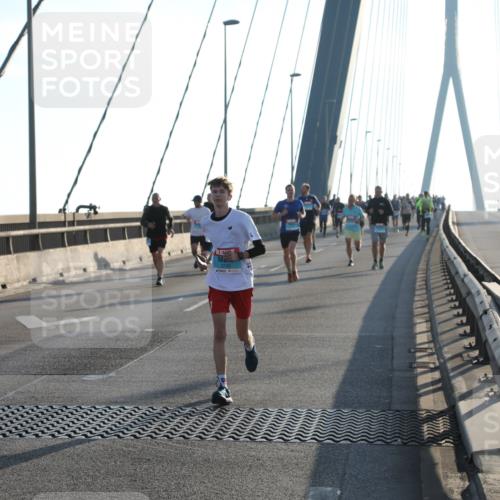 03.10.2025 - Köhlbrandbrückenlauf Yannick Fuchs http://msf.ph/oto/9139075 03.10.2025 08:23:30 Position 2  meine-sportfotos.de