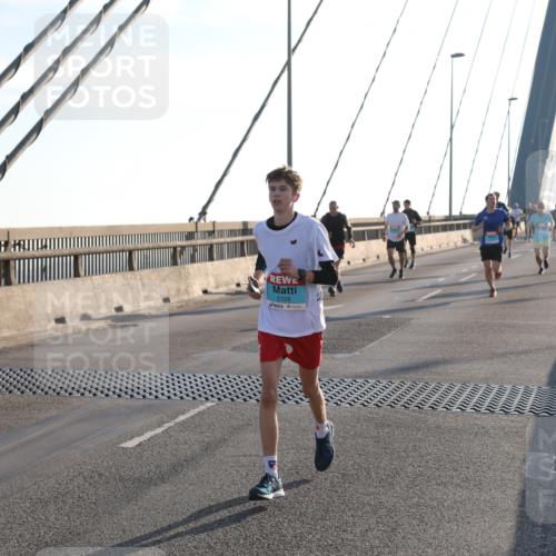 03.10.2025 - Köhlbrandbrückenlauf Yannick Fuchs http://msf.ph/oto/9139090 03.10.2025 08:23:31 Position 2 2728 meine-sportfotos.de