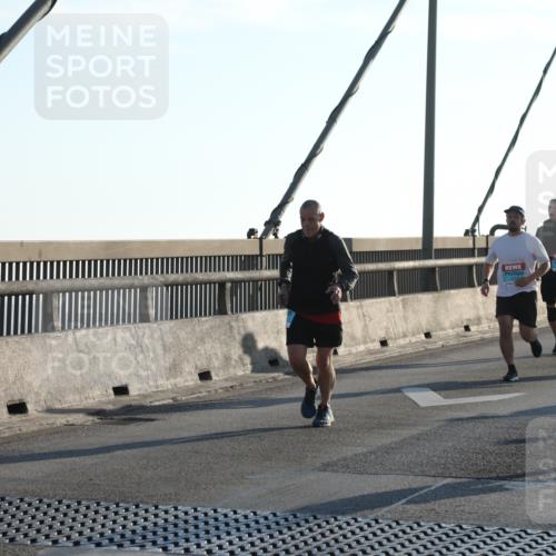 03.10.2025 - Köhlbrandbrückenlauf Yannick Fuchs http://msf.ph/oto/9139108 03.10.2025 08:23:33 Position 2  meine-sportfotos.de