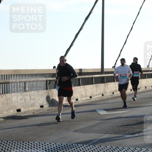 03.10.2025 - Köhlbrandbrückenlauf Yannick Fuchs http://msf.ph/oto/9139114 03.10.2025 08:23:33 Position 2 3181 meine-sportfotos.de
