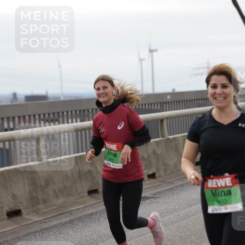 03.10.2025 - Köhlbrandbrückenlauf Jannik Wohlers http://msf.ph/oto/9139192 03.10.2025 16:09:44 Position 1 8893, 403 meine-sportfotos.de