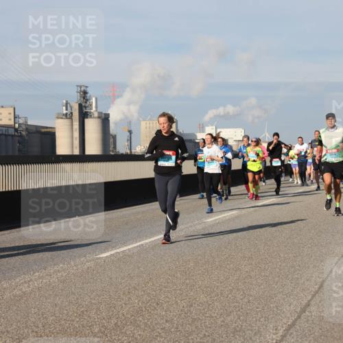 03.10.2025 - Köhlbrandbrückenlauf Lena Gebhardt http://msf.ph/oto/9139403 03.10.2025 09:57:08 Position 2  meine-sportfotos.de