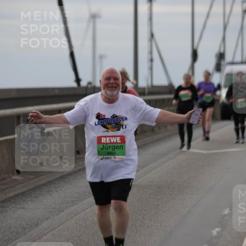 03.10.2025 - Köhlbrandbrückenlauf Jannik Wohlers http://msf.ph/oto/9139454 03.10.2025 16:10:05 Position 1 8538 meine-sportfotos.de