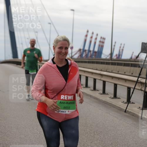 03.10.2025 - Köhlbrandbrückenlauf Jannik Wohlers http://msf.ph/oto/9139529 03.10.2025 16:10:13 Position 1 8655, 100 meine-sportfotos.de