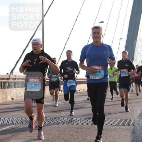 03.10.2025 - Köhlbrandbrückenlauf Yannick Fuchs http://msf.ph/oto/9139599 03.10.2025 08:24:09 Position 2 3091, 3, 1247 meine-sportfotos.de