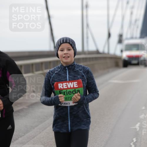 03.10.2025 - Köhlbrandbrückenlauf Jannik Wohlers http://msf.ph/oto/9139706 03.10.2025 16:10:19 Position 1 8723, 872 meine-sportfotos.de