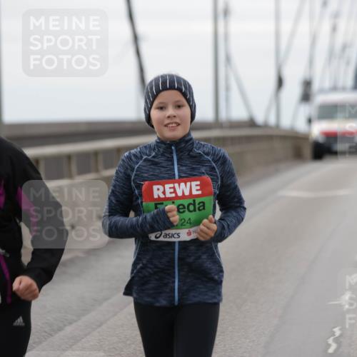 03.10.2025 - Köhlbrandbrückenlauf Jannik Wohlers http://msf.ph/oto/9139714 03.10.2025 16:10:19 Position 1 8723, 24 meine-sportfotos.de