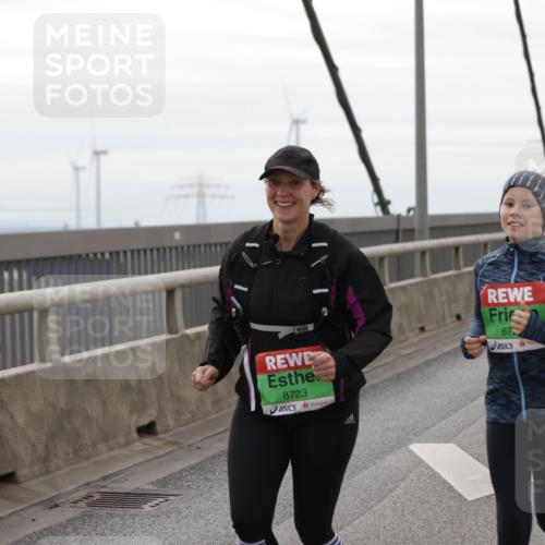 03.10.2025 - Köhlbrandbrückenlauf Jannik Wohlers http://msf.ph/oto/9139723 03.10.2025 16:10:20 Position 1 8723, 87 meine-sportfotos.de