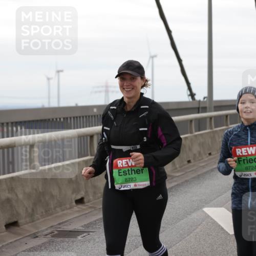 03.10.2025 - Köhlbrandbrückenlauf Jannik Wohlers http://msf.ph/oto/9139733 03.10.2025 16:10:20 Position 1 8723, 8724 meine-sportfotos.de