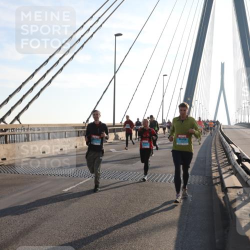 03.10.2025 - Köhlbrandbrückenlauf Yannick Fuchs http://msf.ph/oto/9139804 03.10.2025 08:24:24 Position 2  meine-sportfotos.de