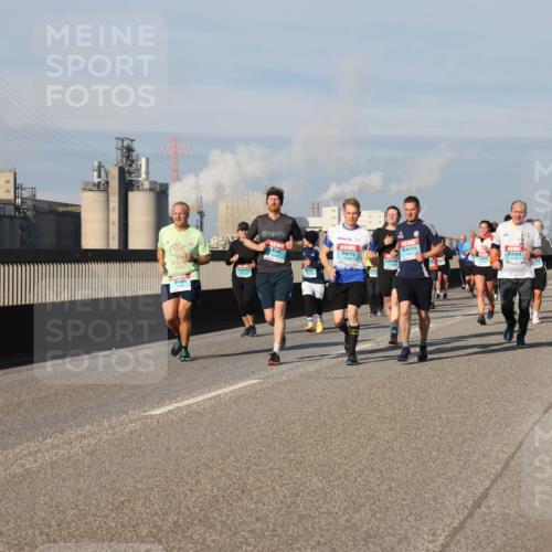 03.10.2025 - Köhlbrandbrückenlauf Lena Gebhardt http://msf.ph/oto/9139845 03.10.2025 09:57:38 Position 2 3047, 2016 meine-sportfotos.de