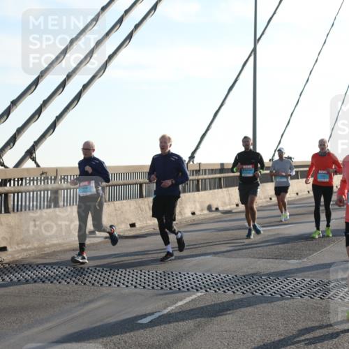 03.10.2025 - Köhlbrandbrückenlauf Yannick Fuchs http://msf.ph/oto/9139854 03.10.2025 08:24:29 Position 2 1292 meine-sportfotos.de