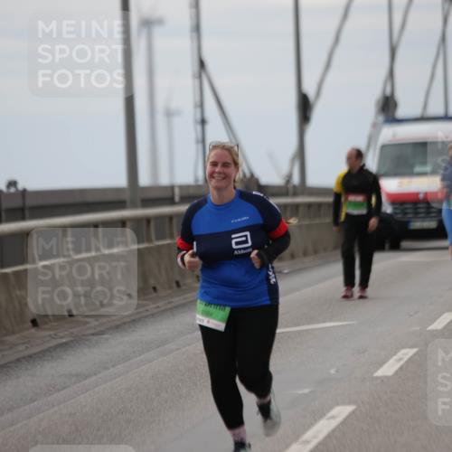 03.10.2025 - Köhlbrandbrückenlauf Jannik Wohlers http://msf.ph/oto/9139876 03.10.2025 16:10:54 Position 1 8164 meine-sportfotos.de