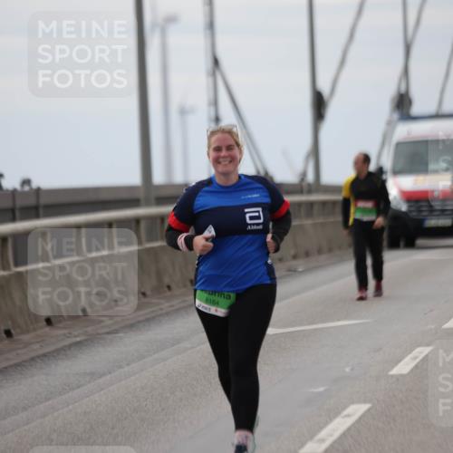 03.10.2025 - Köhlbrandbrückenlauf Jannik Wohlers http://msf.ph/oto/9139893 03.10.2025 16:10:54 Position 1 8164 meine-sportfotos.de