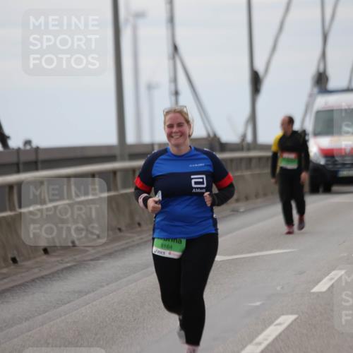 03.10.2025 - Köhlbrandbrückenlauf Jannik Wohlers http://msf.ph/oto/9139903 03.10.2025 16:10:54 Position 1 8164 meine-sportfotos.de