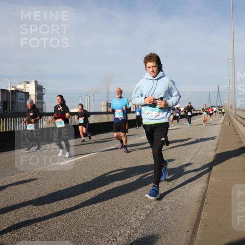 03.10.2025 - Köhlbrandbrückenlauf Lena Gebhardt http://msf.ph/oto/9140037 03.10.2025 09:57:50 Position 2 2, 3647 meine-sportfotos.de