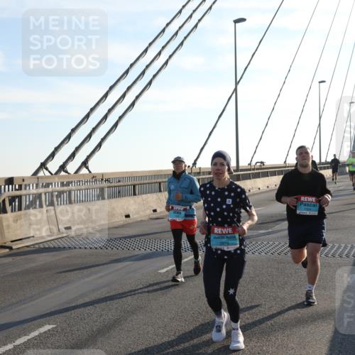 03.10.2025 - Köhlbrandbrückenlauf Yannick Fuchs http://msf.ph/oto/9140111 03.10.2025 08:24:46 Position 2 2979, 1504 meine-sportfotos.de