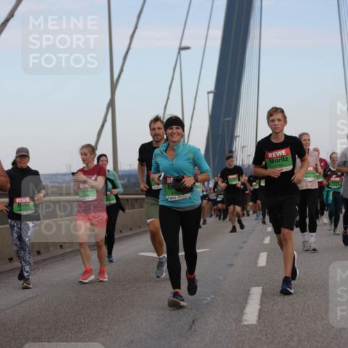 03.10.2025 - Köhlbrandbrückenlauf Jannik Wohlers http://msf.ph/oto/9140129 03.10.2025 15:31:44 Position 1 9426, 8162 meine-sportfotos.de