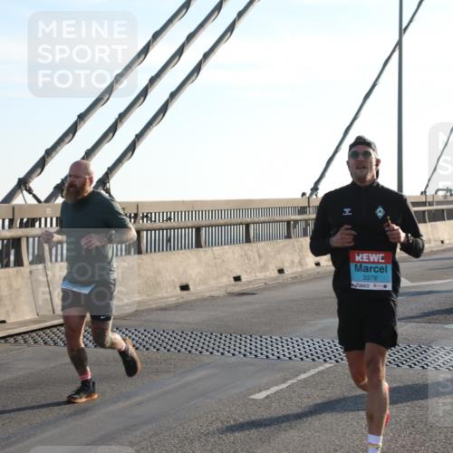 03.10.2025 - Köhlbrandbrückenlauf Yannick Fuchs http://msf.ph/oto/9140141 03.10.2025 08:24:49 Position 2 3378 meine-sportfotos.de