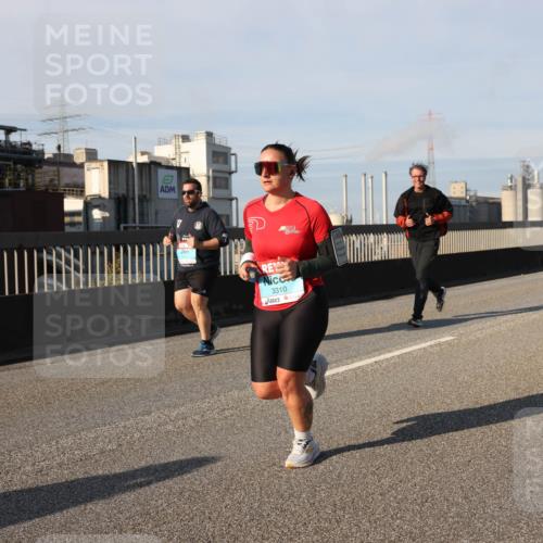 03.10.2025 - Köhlbrandbrückenlauf Lena Gebhardt http://msf.ph/oto/9140183 03.10.2025 09:58:00 Position 2 3310 meine-sportfotos.de