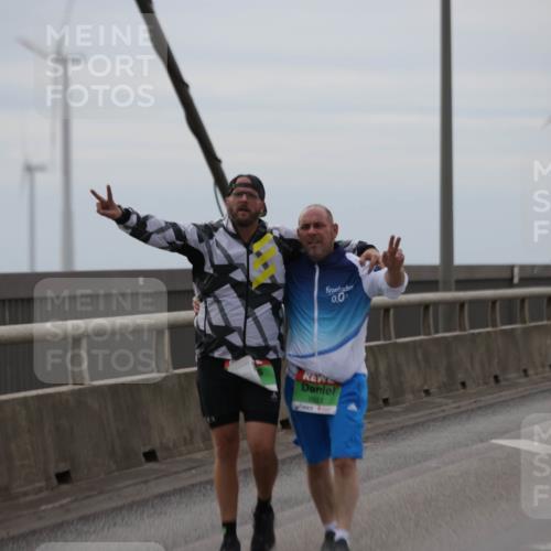 03.10.2025 - Köhlbrandbrückenlauf Jannik Wohlers http://msf.ph/oto/9140200 03.10.2025 16:11:30 Position 1 0, 0, 8593 meine-sportfotos.de