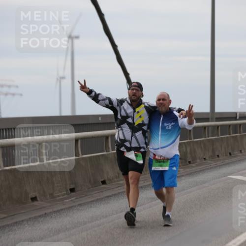 03.10.2025 - Köhlbrandbrückenlauf Jannik Wohlers http://msf.ph/oto/9140215 03.10.2025 16:11:30 Position 1 0, 0, 8593 meine-sportfotos.de