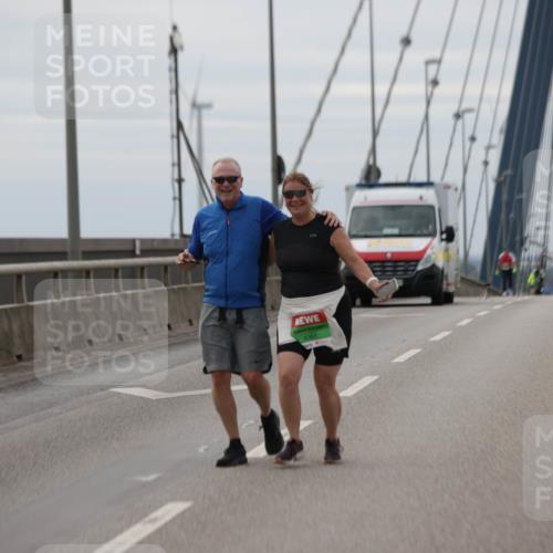 03.10.2025 - Köhlbrandbrückenlauf Jannik Wohlers http://msf.ph/oto/9140313 03.10.2025 16:11:35 Position 1 8361 meine-sportfotos.de