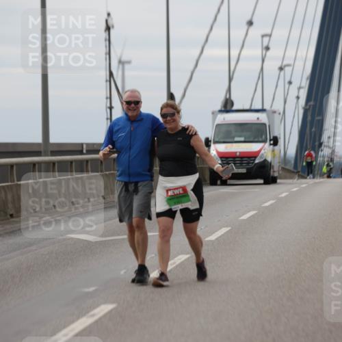 03.10.2025 - Köhlbrandbrückenlauf Jannik Wohlers http://msf.ph/oto/9140327 03.10.2025 16:11:35 Position 1 4249 meine-sportfotos.de