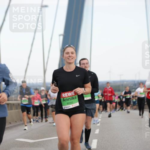 03.10.2025 - Köhlbrandbrückenlauf Jannik Wohlers http://msf.ph/oto/9140415 03.10.2025 15:32:50 Position 1 9741, 8050, 141, 8155 meine-sportfotos.de