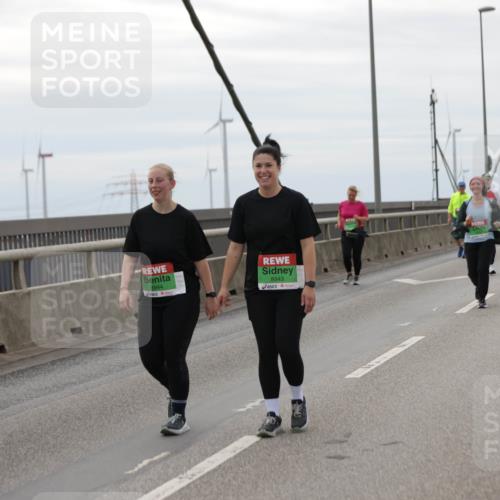 03.10.2025 - Köhlbrandbrückenlauf Jannik Wohlers http://msf.ph/oto/9140533 03.10.2025 16:12:28 Position 1 8944, 8943 meine-sportfotos.de