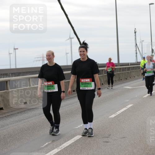 03.10.2025 - Köhlbrandbrückenlauf Jannik Wohlers http://msf.ph/oto/9140538 03.10.2025 16:12:28 Position 1 8944, 8943 meine-sportfotos.de