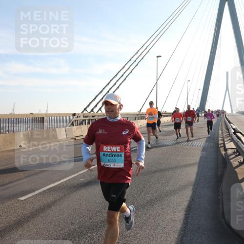 03.10.2025 - Köhlbrandbrückenlauf Yannick Fuchs http://msf.ph/oto/9140540 03.10.2025 08:25:23 Position 2 1033 meine-sportfotos.de