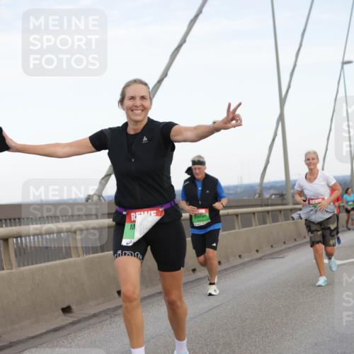 03.10.2025 - Köhlbrandbrückenlauf Jannik Wohlers http://msf.ph/oto/9140601 03.10.2025 15:32:56 Position 1  meine-sportfotos.de