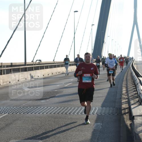 03.10.2025 - Köhlbrandbrückenlauf Yannick Fuchs http://msf.ph/oto/9140685 03.10.2025 08:25:32 Position 2 3603 meine-sportfotos.de